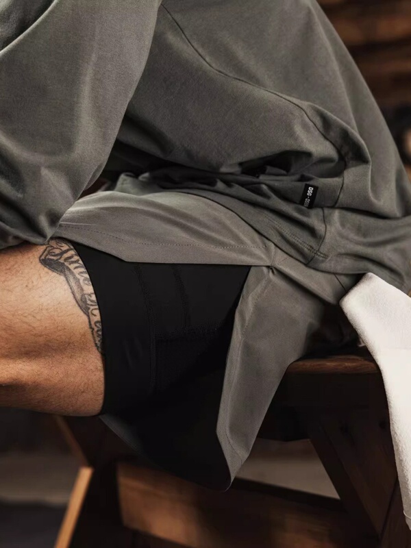 American-Style Sports Shorts for Men, Night Running Training, Elastic Basketball Quick-Drying Equipment, Fitness Double-Layer Large Slit Three-Quarter Pants