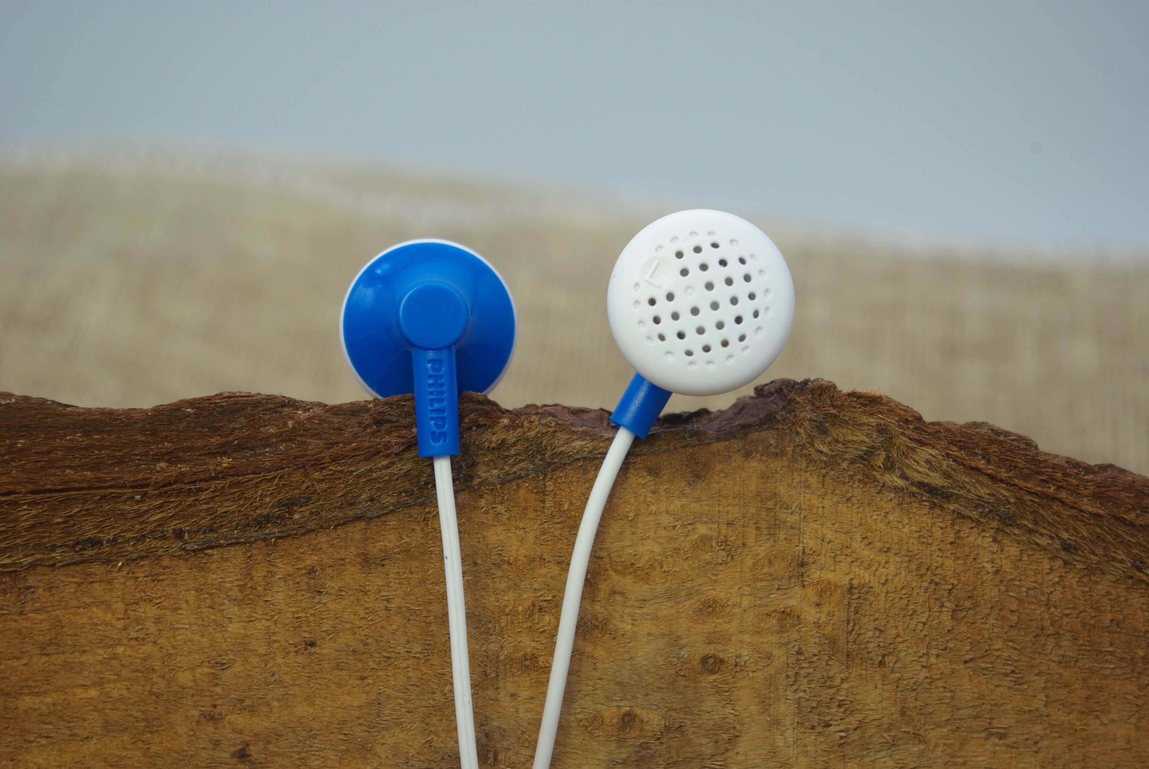 Philips Philips she2005bl Flat Head Non-Ear Fever Ear Machine Line Control Heavy Bass Penetrating Good Sound