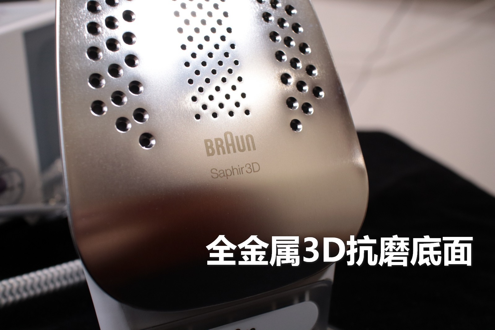 bàn ủi lock&lock Đức Braun Braun 7 Series Hơi áp suất sắt IS7156pro IS7055 Treo nóng IS7043 	bàn ủi tefal fs2620l0