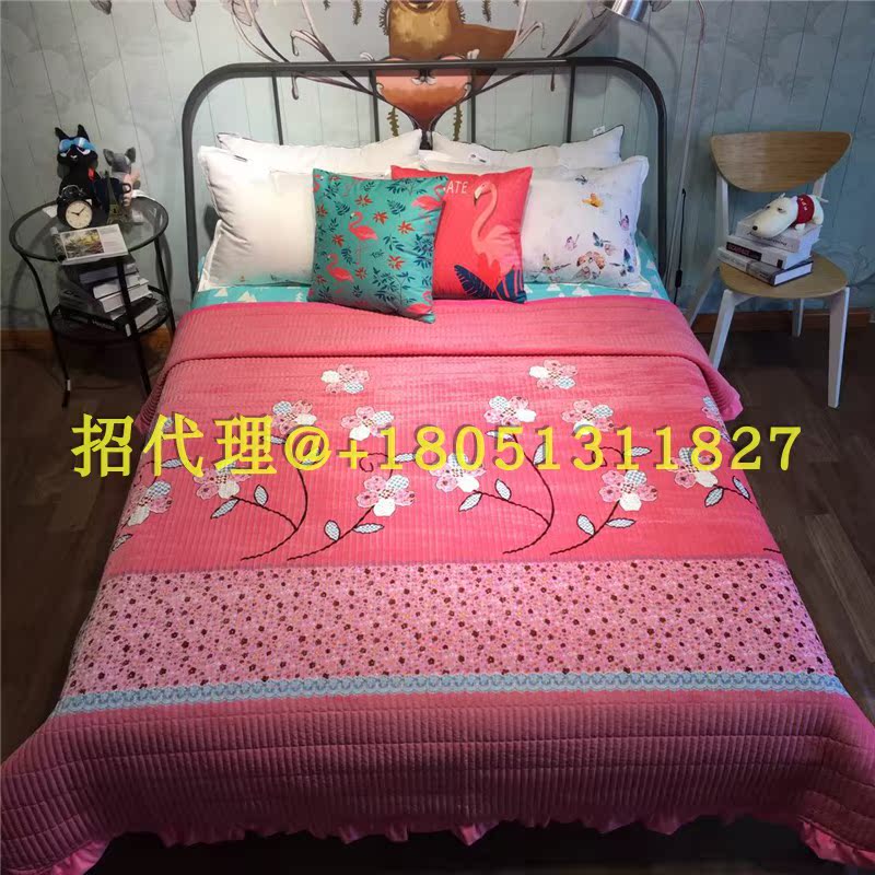 Đặc biệt dày tinh nhung ren giường ấm tấm bìa 2 mét đôi mùa chăn bông ren Quilt - Trải giường ga giường chống thấm nước