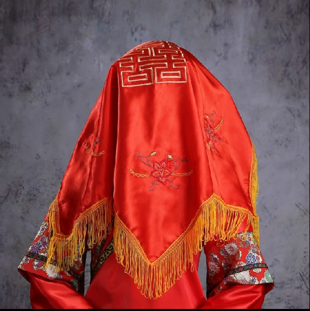 Photo Gallery Photography Props Wedding photography Wedding items Ancient clothes Props Fengguan Xia's Red Gai Head