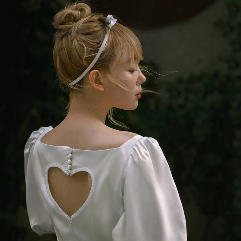 Bride wedding light wedding dress French style minimalist Led Bubble Sleeves Ocean Dress 2022 New Outdoor Welcome Dress Woman