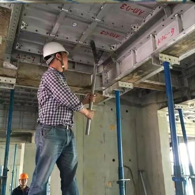 Aluminum mold tool dual-use mold-removal aluminum film wall panel mold-removal site special galvanized square tube to make mold-opener disassembly and assembly