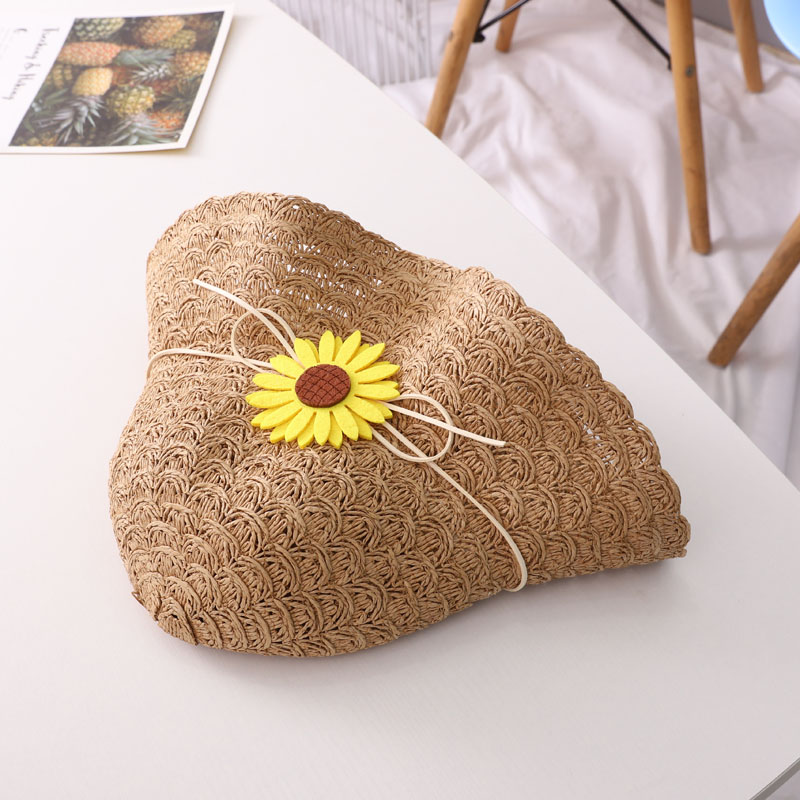 Women's Pastoral Flower Big Eaves Straw Hat display picture 5