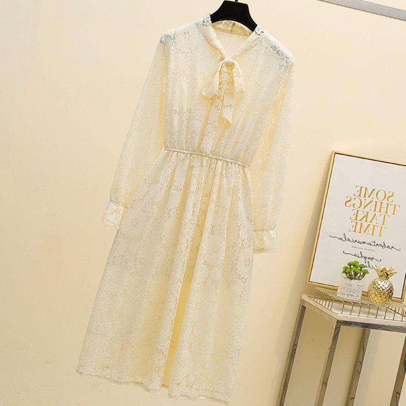 2020 Fall Fat Sister Expaise to lean on waist butterfly knot Ribbon Lace Fried Street Fat Mm Design Sensical Dress