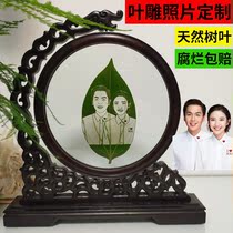 Couple photos Custom leaves specimen engraving Home Living room Joe relocating Decorative Artwork Upscale Gift Pendulum