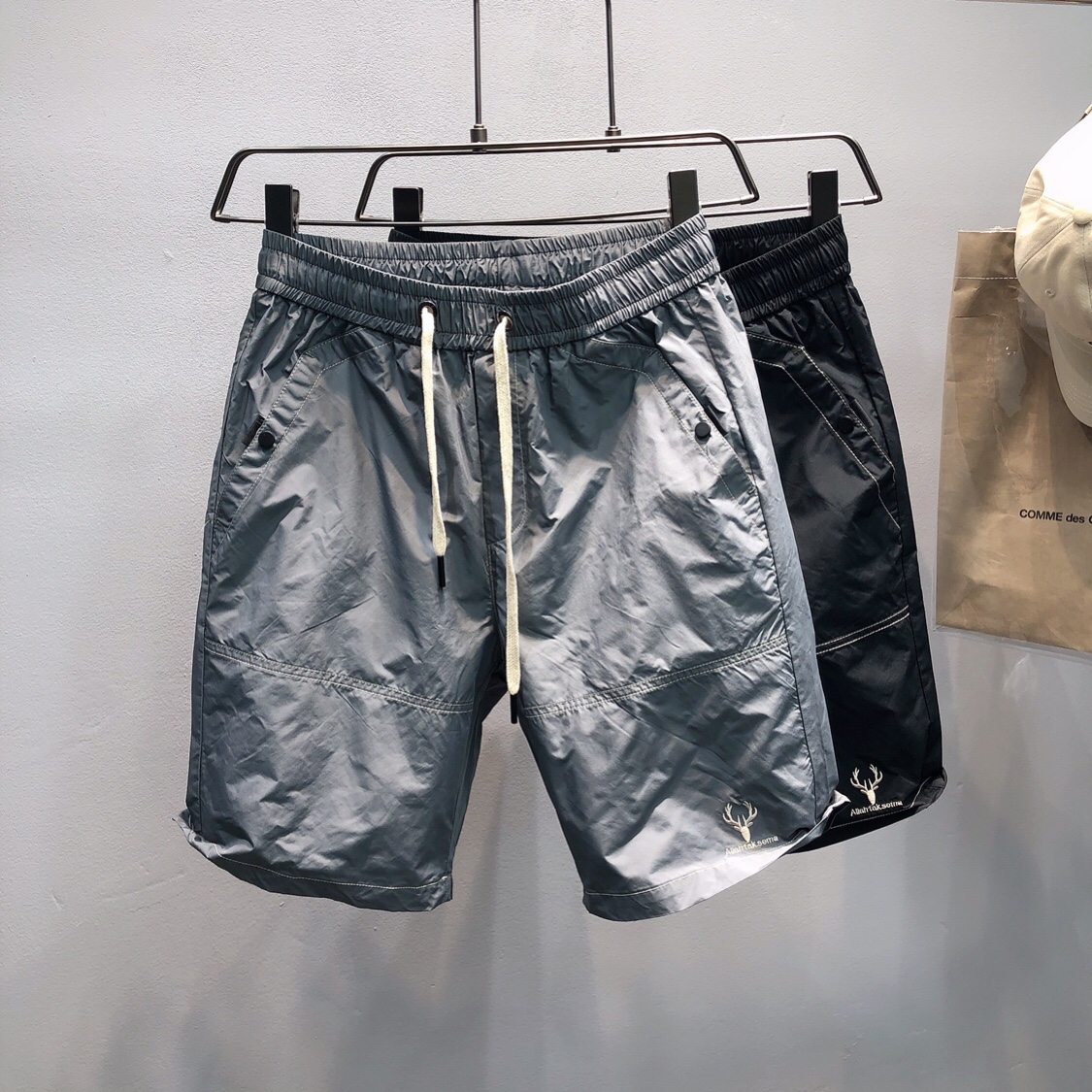 Summer New Men Shorts Pants 50% Pants Casual Beach Speed Dry 50% Pants Trendy Large Size Tooling Shorts