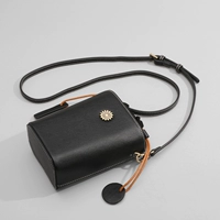 Шелковая черная