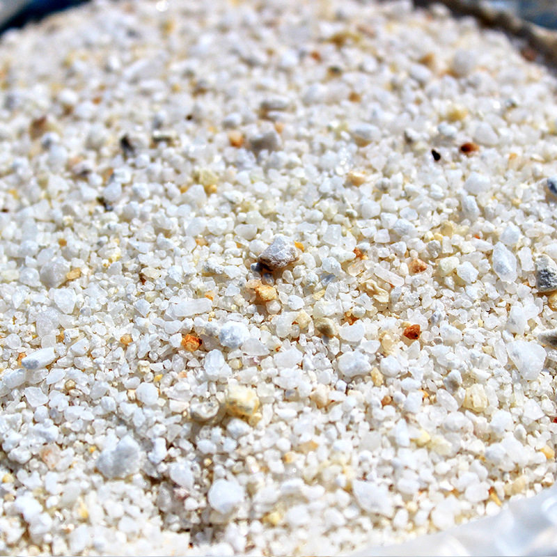 Swimming pool water purification filter material quartz sand 50kg a bag of swimming pool water purification filtration decontamination