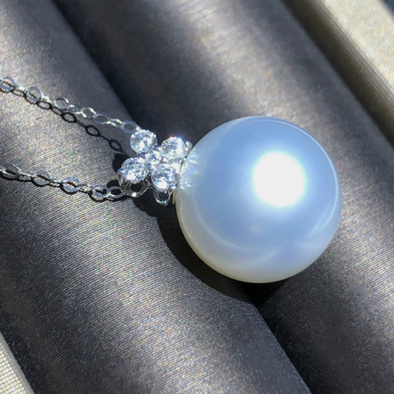 Nanyang Aobai Big White Natural Seawater Australia White Pendant Pearl 18K Gold Australia Silver Blue Cold Light Necklace