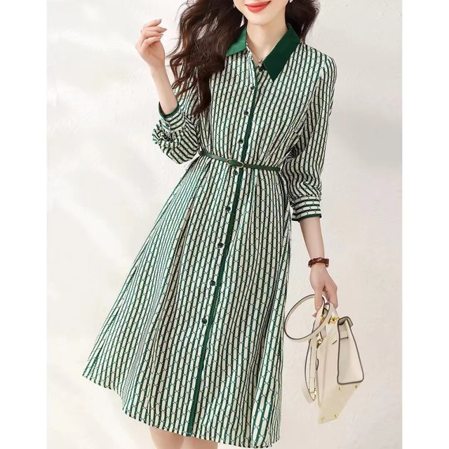 Long-sleeved dress women's spring and autumn new waist slimming fashion striped stitching temperament all-match mid-length skirt