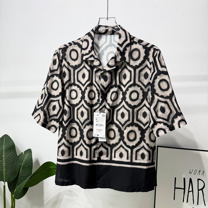 Color-Blocking Geometric Print! Item 399! Men's Foreign Trade Summer Fashion Loose-Fit Bowling Shirt Collar Shirt Color-Blocking Geometric Print! Item 399! Men's Foreign Trade Summer Fashion Loose-Fit Bowling Shirt Collar Shirt