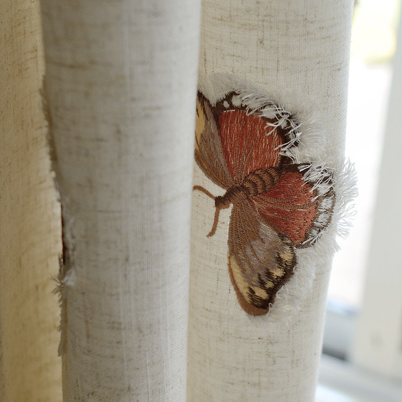 �������ҳ�Ʒ��Լ�ִ��ڹⴰ�� ����֮��