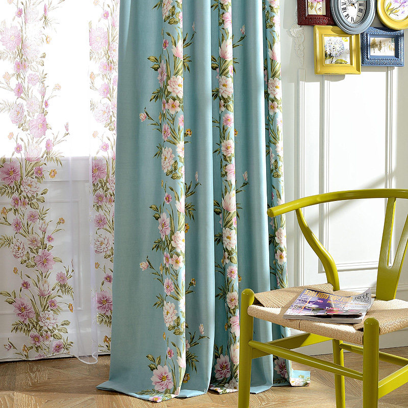 �������������ɫ���ڹⴰ������Է��