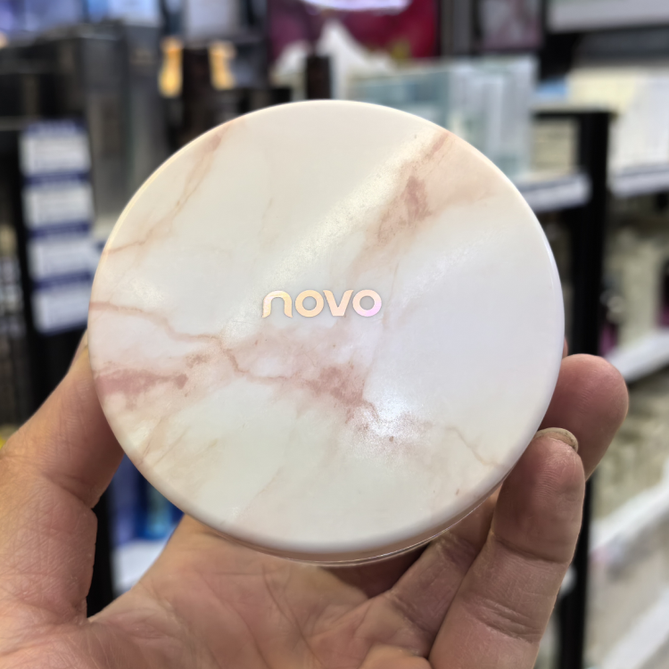 NOVO cloud foggy soft light filter bulk powder sizing powder controlled oil flawless waterproof perspiration anti-makeup student party honey pink cake-Taobao