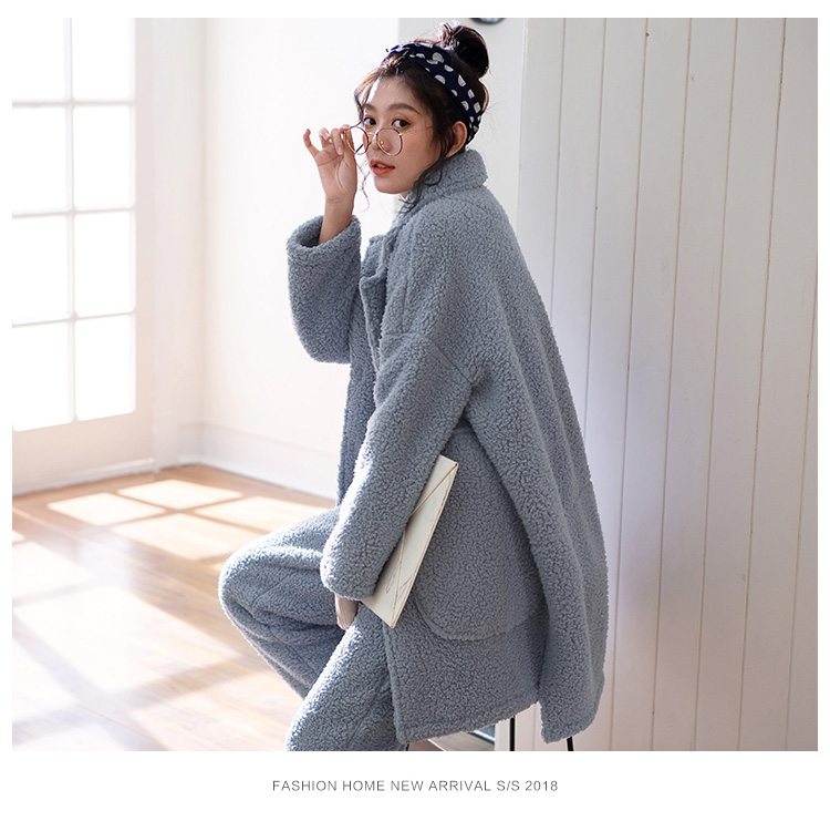 Có thể là trẻ em mùa đông flannel đồ ngủ phụ nữ Hàn Quốc cardigan dày lông cừu san hô phục vụ nhà phù hợp với dịch vụ nhà của phụ nữ đồ bộ thun cotton mặc nhà cao cấp