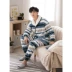 Kerens mùa đông vài bộ đồ ngủ flannel ấm áp Hàn Quốc cardigan sọc dày san hô lông cừu phù hợp với gia đình - Nam giới Nam giới