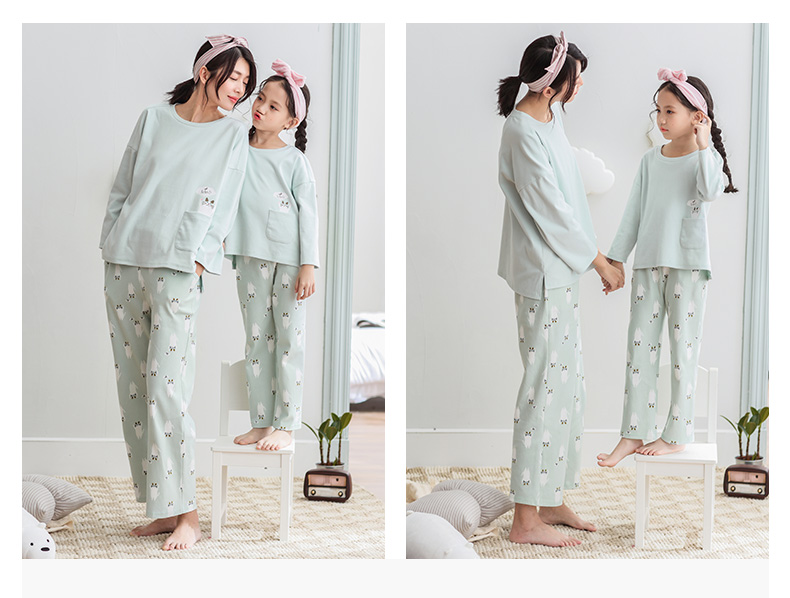 Dễ thương mùa xuân cha mẹ và con mặc cô gái bông đồ ngủ dễ thương mẹ và con gái lớn trẻ em có thể mặc dịch vụ nhà mùa thu phù hợp với đồ bộ thể thao nam