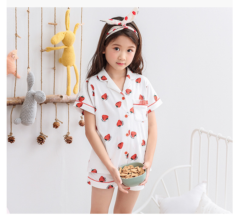 Có thể là mùa hè cotton cha mẹ và con mặc đồ ngủ thời trang cardigan lớn trẻ em gái cotton ladies home dịch vụ phù hợp với đồ pijama nam