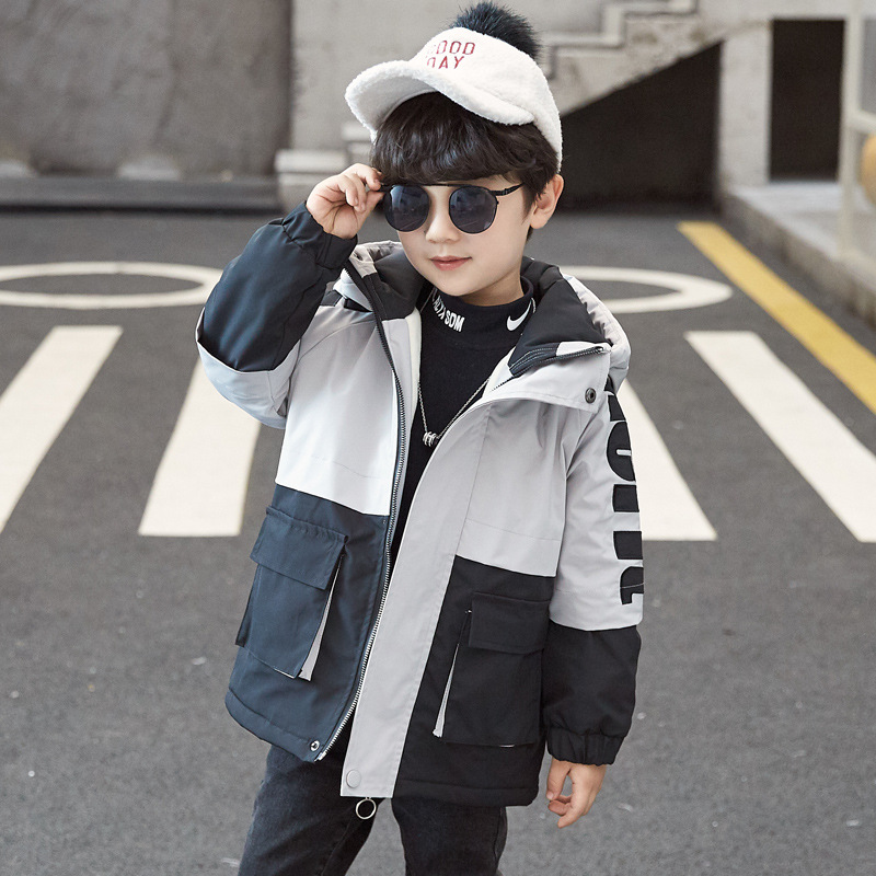 áo khoác 2020 mô hình mùa xuân trẻ em Trung Quốc trẻ em trai quần áo Hàn Quốc phiên bản áo khoác áo hợp thời trang mùa xuân và mùa thu áo khoác thời trang trẻ em.