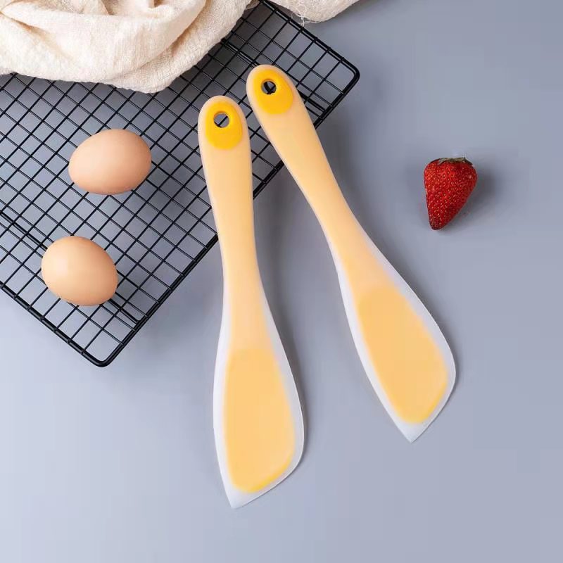 Cake cream butter and moon cake baking tool in stock silicone scraper in factory stock