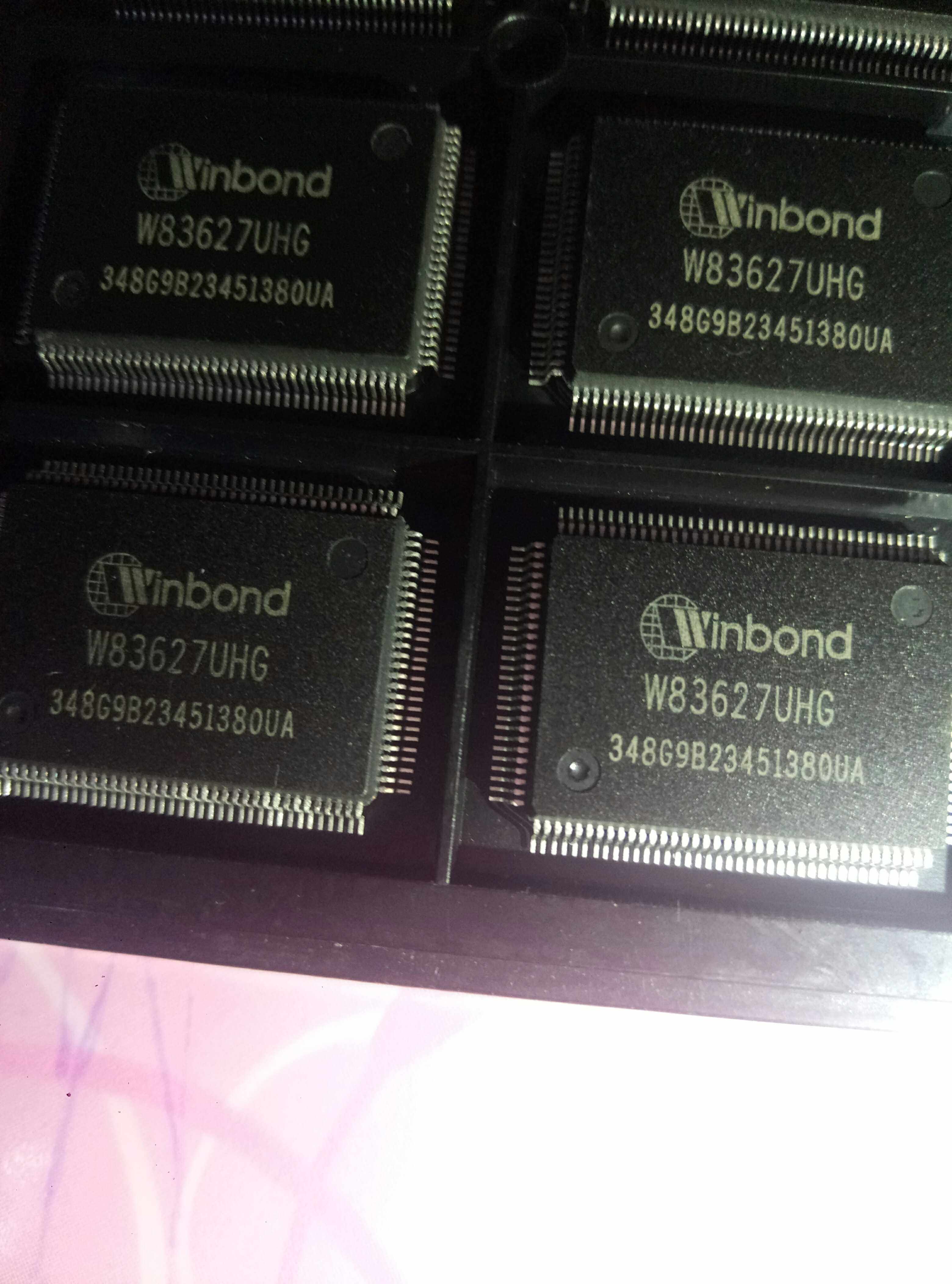 w83627uHG brand new original