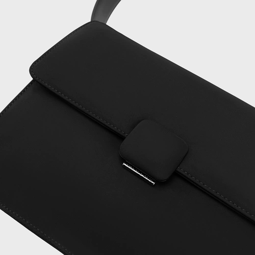 CHARLES&KEITH Тот же расплавленная упаковка Zhou Keyu