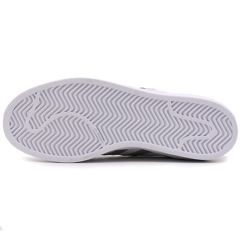 Adidas Adidas clover mùa hè mới Giày siêu tiêu chuẩn vàng trung tính SUPERSTAR C77124 - Dép / giày thường jordan xám trắng