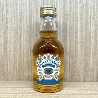 Пустая бутылка Chivas Regal Mizunara Barrel 12 Years Blended Whisky Version 50ml Version A