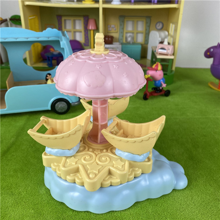 Forest Loose Goods Small Pig Petch Loose Goods Universal Dress Home Wine Toy Swivel Trojan Horse