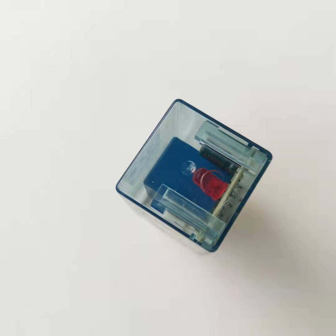 帶指示燈閃光器三插12v24v汽貨車方向燈農用車140雙閃控制器通用