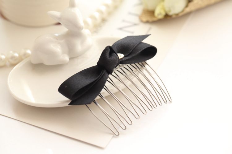 Bow tóc chải tóc phụ kiện Liu Haifa thẻ Phiên bản Nhật Bản và Hàn Quốc của đầu trang sức kẹp tóc ngược cắm tóc chải tóc ngã ba nữ M2000 - Phụ kiện tóc dây buộc tóc vải