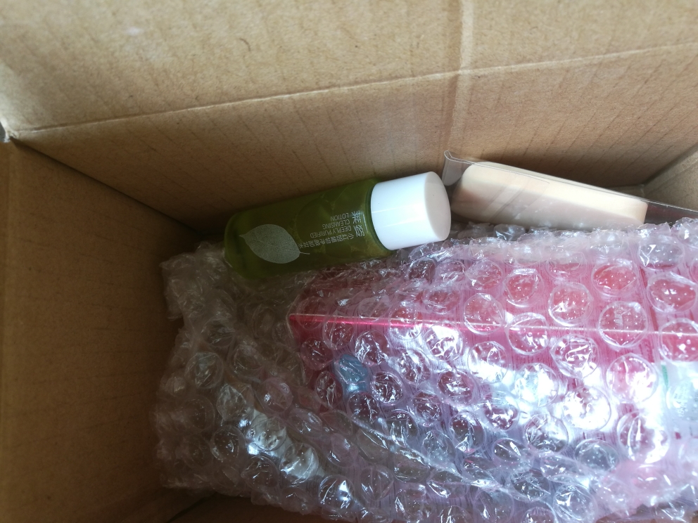 小红妞BB霜强遮瑕巨保湿不脱妆怎么样，是什么牌子,第2张