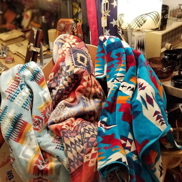 Don'T Miss Out on the Indian Totem Nordic Soft Cotton Bath Towel, Beach Towel, Camping, Surfing, Swimming, and Picnic Towel