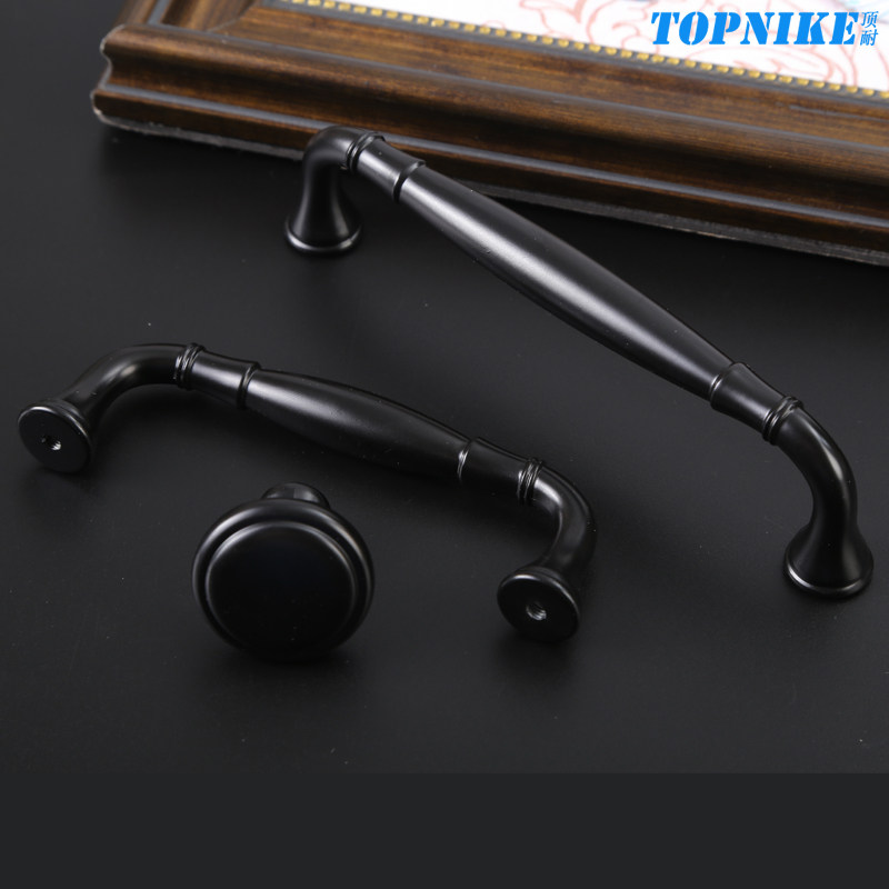 �����ִ���Լ��ɫ����TNH066