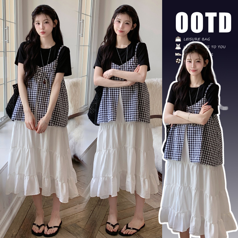 Maternity Summer Dress Set, Fashionable and Stylish, Layered Fake Two-Piece Plaid Suspender Dress, Thin Summer Style