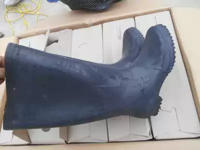 High rubber boots-resistant rubber boots