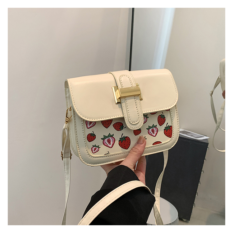 Women's Small Pu Leather Fruit Strawberry Cute Streetwear Square Magnetic Buckle Shoulder Bag display picture 9