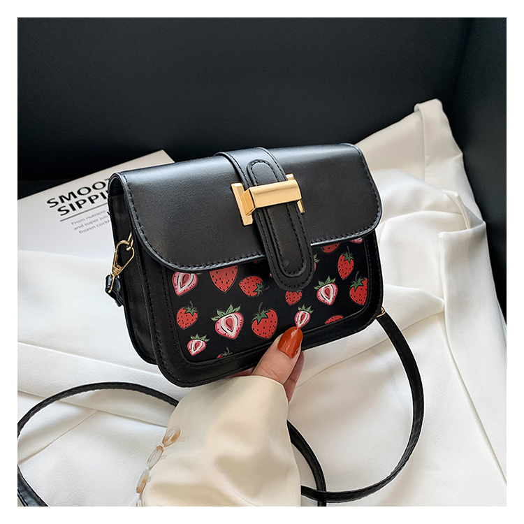 Women's Small Pu Leather Fruit Strawberry Cute Streetwear Square Magnetic Buckle Shoulder Bag display picture 48