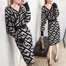 2022 spring new fashion knit one-piece dress V collar with bottom thickened sweater dress children early spring temperament