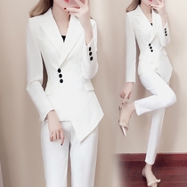 Early autumn white professional small suit suit female autumn new Korean casual fashion temperament suit two-piece suit