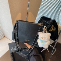 Черный шарф, подвеска