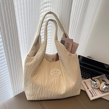 Amy rabbit women's bag 2025 new fashion versatile casual niche trendy style commuting simple texture shoulder bag