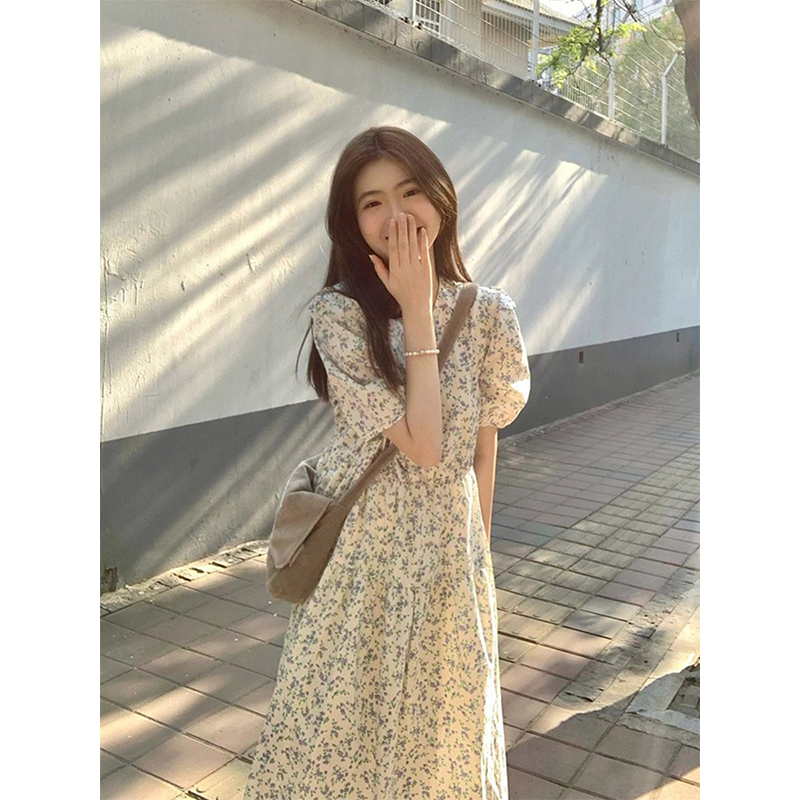 Summer 2025 New Round-Neck Puff-Sleeve Floral Dress French Tea Break Style Elegant Mid-Length Dress for Petite Women Summer 2025 New Round-Neck Puff-Sleeve Floral Dress French Tea Break Style Elegant Mid-Length Dress for Petite Women
