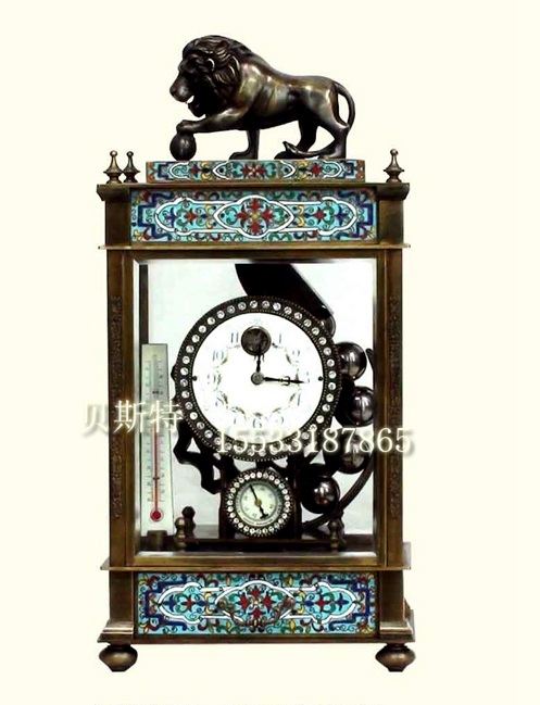 Watch Tai Blue Pressure Clock Lion Steel Beards Classical European Antique Western Ocean Clocc Villa
