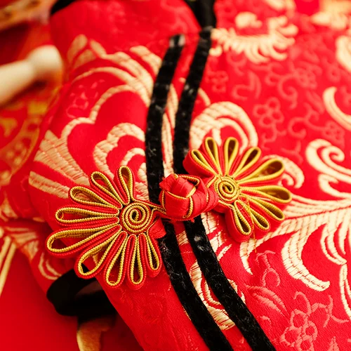 Puppy Dog Tangfu Новая год плюшевая одежда падает и зимний бар бар бар бар барь