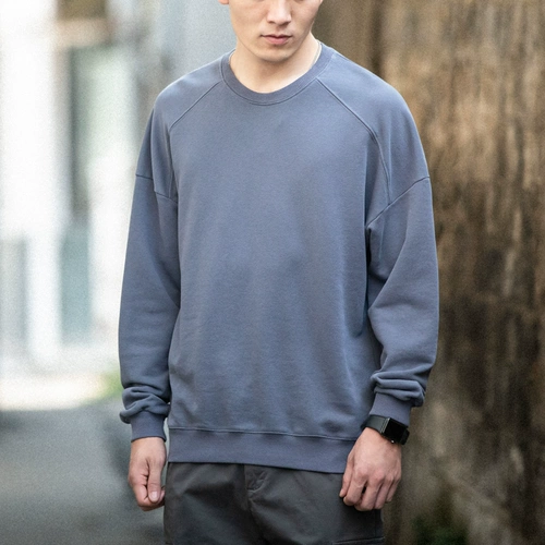 Демисезонный тонкий свитшот, приятная телу трендовая футболка для отдыха, оверсайз, в корейском стиле