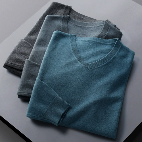 Шерстяной демисезонный свитер, рубашка, приятная телу трикотажная удерживающая тепло футболка, увеличенная толщина, облегающий крой, V-образный вырез