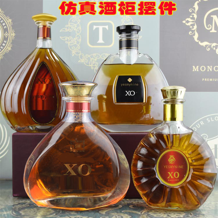 4 bottles of promotional foreign wine bottle collection decoration empty bottle wine cabinet decoration props simulation wine creative knickknack wine bottle