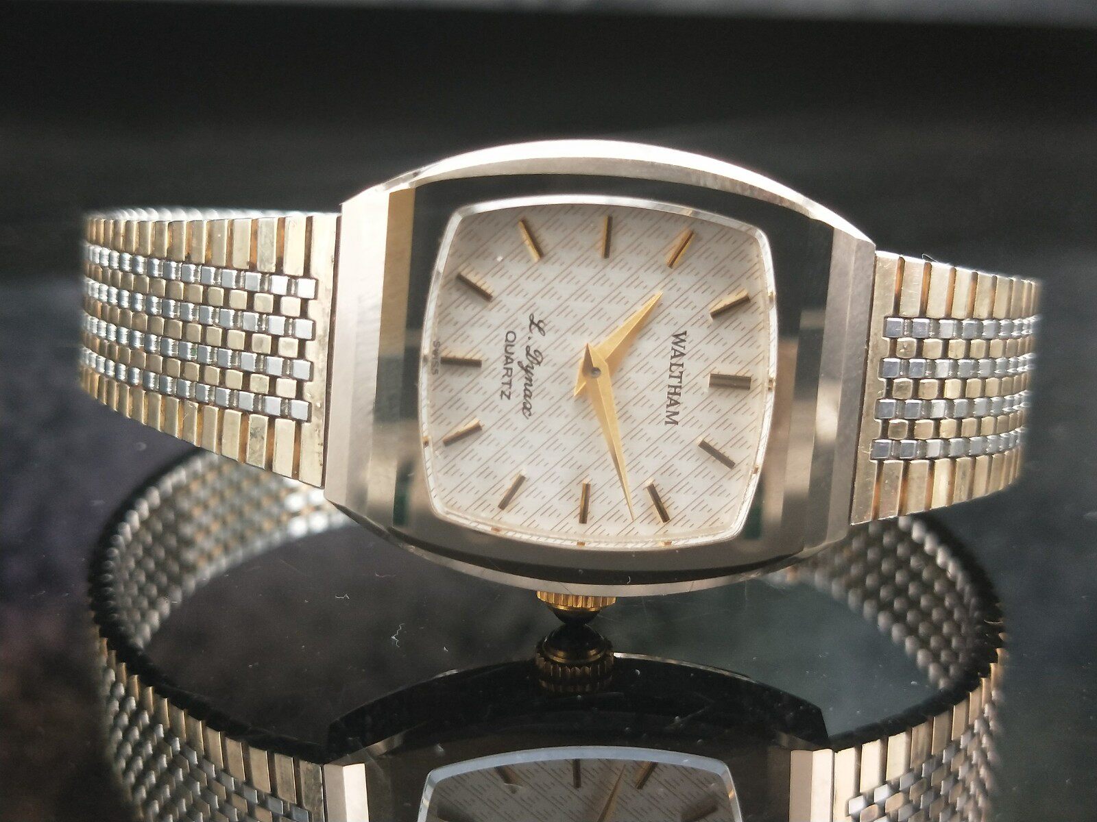 Inventory Class Switzerland Old brand Walton @ Watson Tungsten Steel Never Wear Sapphire Table Mirror Lady Quartz Women Watches